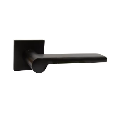 Maner pentru usa P14 Slim, p/u usi interne, aluminiu, baza patrata, culoarea neagra